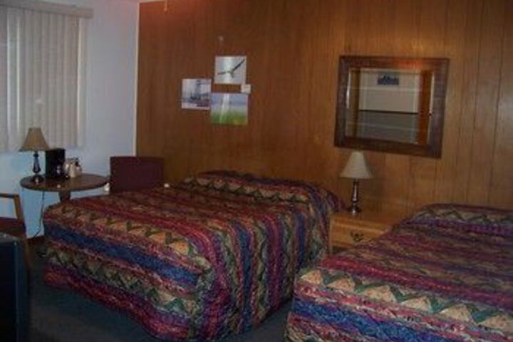Room 9 of 48