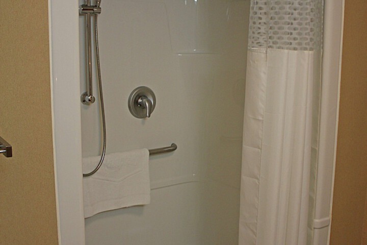 Room 18 of 34