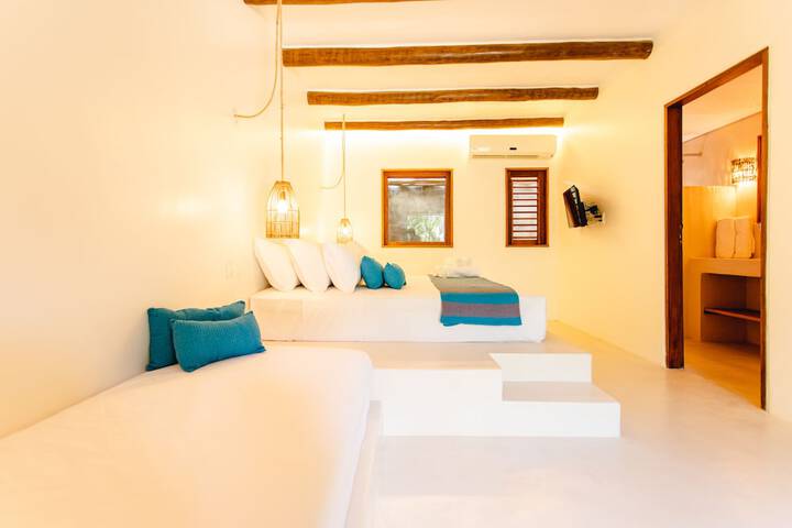 Room 15 of 262