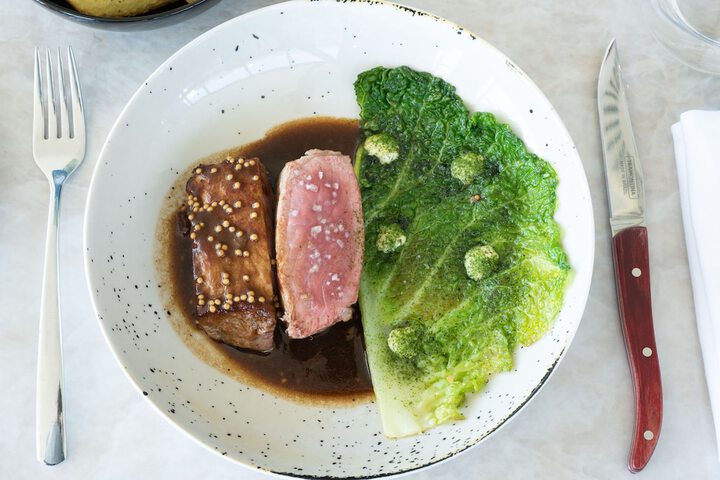 Dining 66 of 100