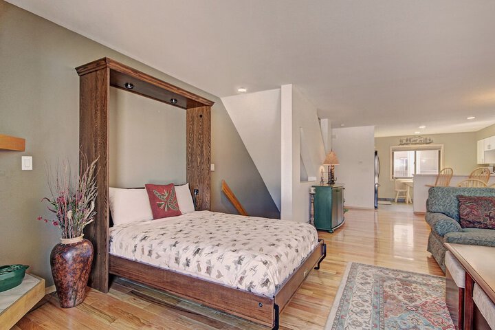 Room 2 of 45