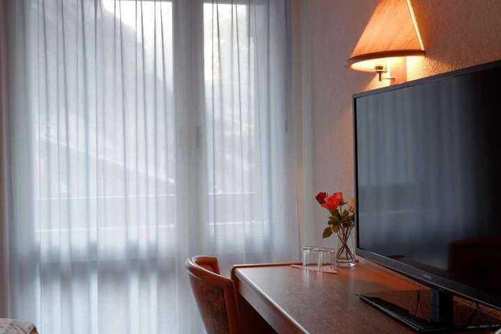 Room 25 of 45