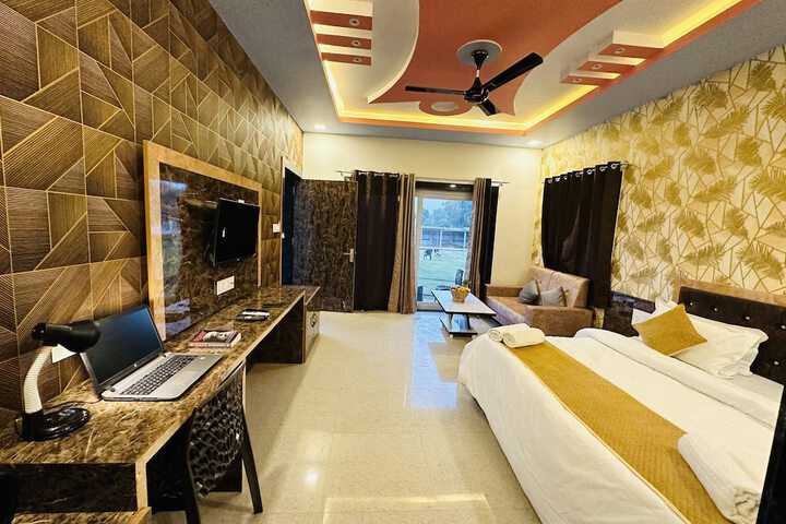Room 14 of 46