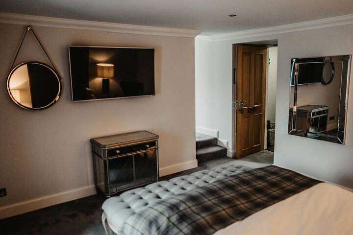 Room 10 of 52