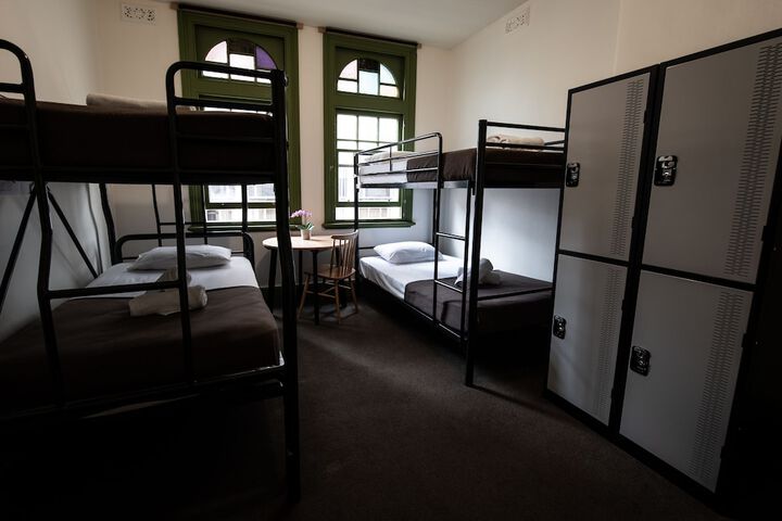 Room 9 of 44