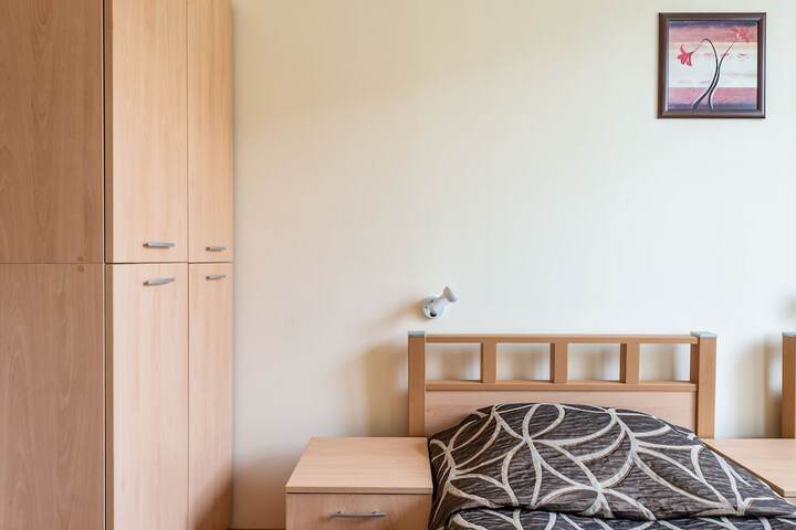 Room 68 of 209