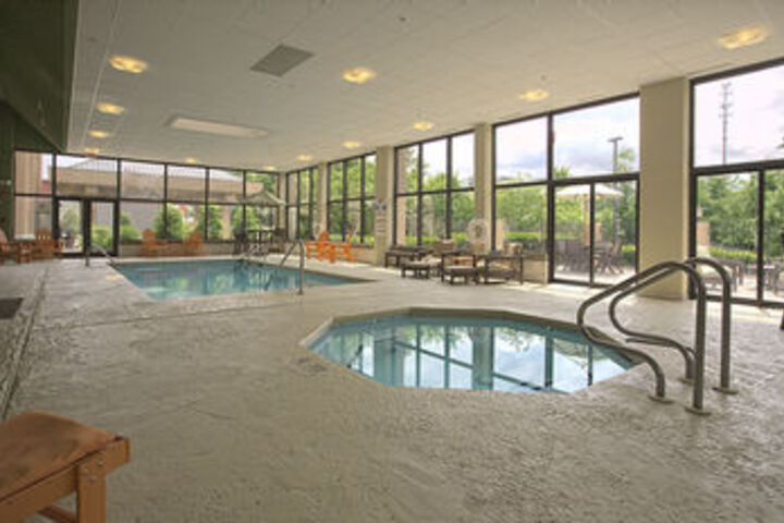 Pool 21 of 27