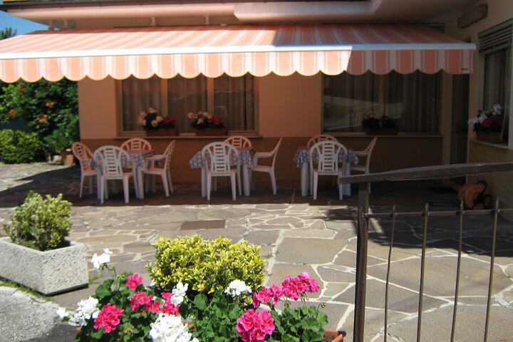 Terrace/Patio 45 of 50