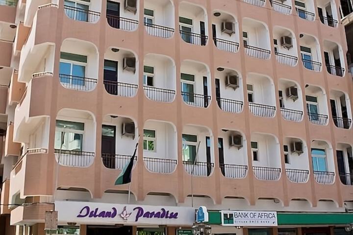 Hotel 34 of 40