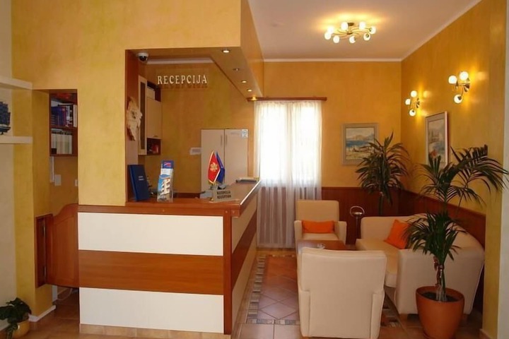 Hotel Interior 4 of 62