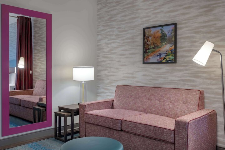 1 King Bed Studio Suite (22 of 22)