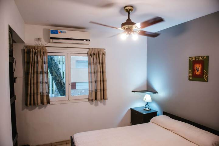 Room 17 of 27