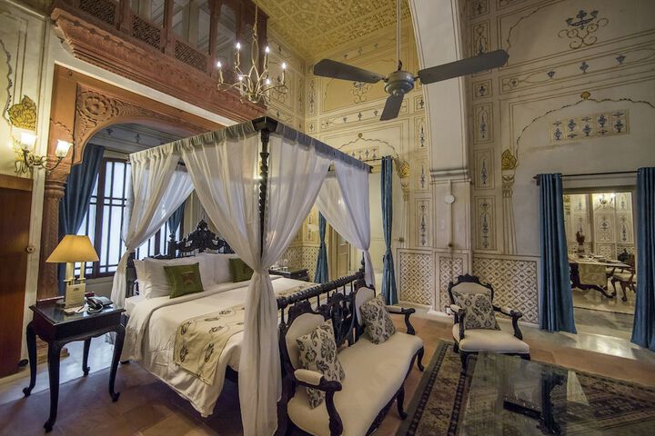 Room 22 of 50