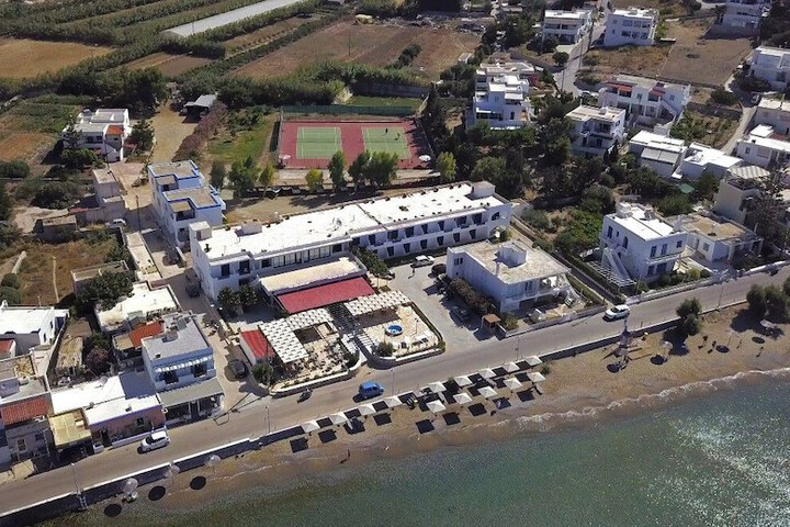 Olympia Hotel in Syros