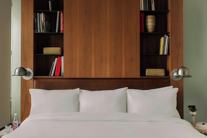 Room 20 of 71