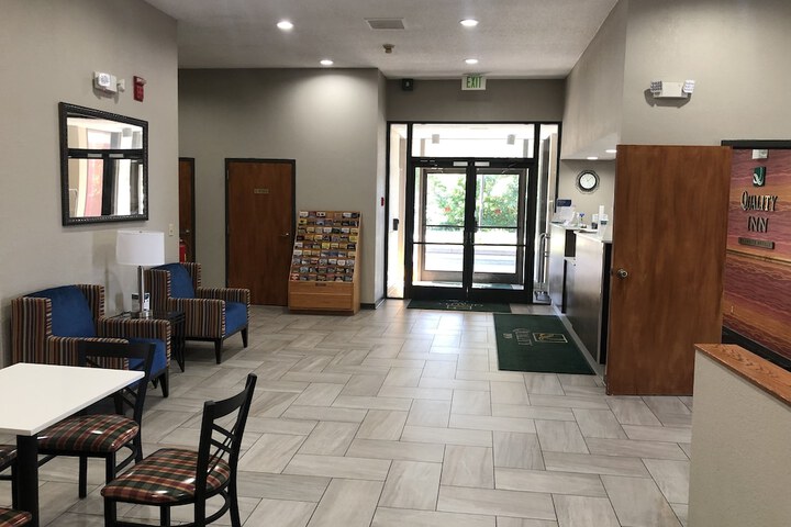 Lobby Entry