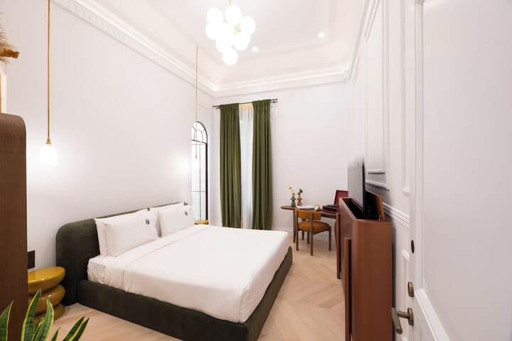 Room 5 of 55