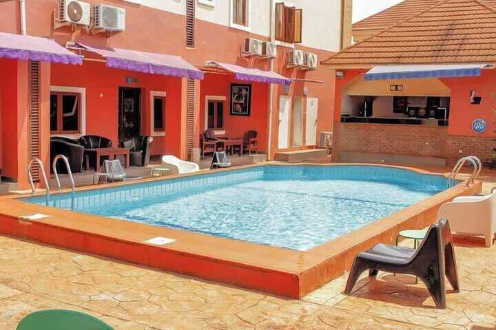 Pool 13 of 60