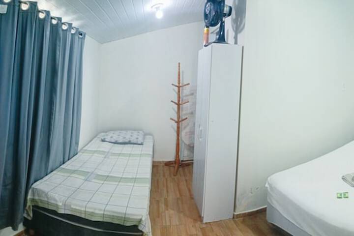 Room 2 of 2