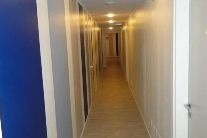 Ballroom/Hall 18 of 19