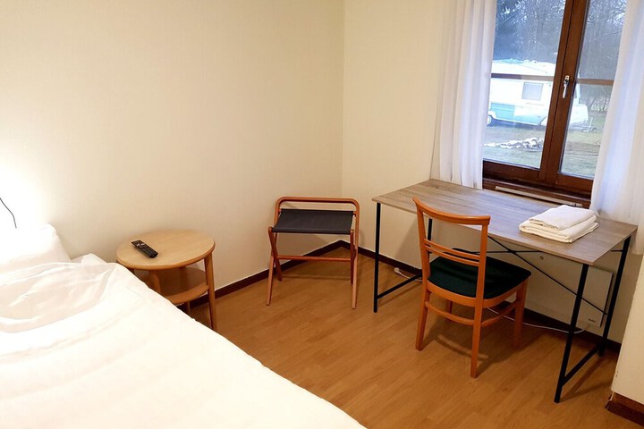 Room 7 of 62