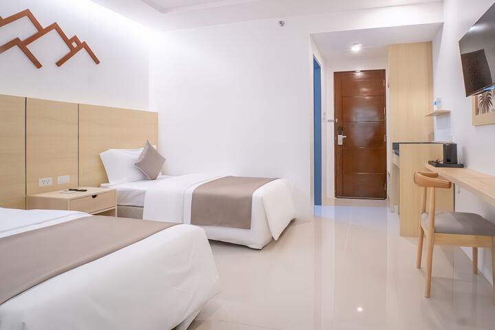 Room 26 of 61