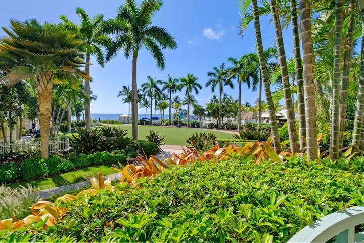 Hotel Exterior 43 of 55