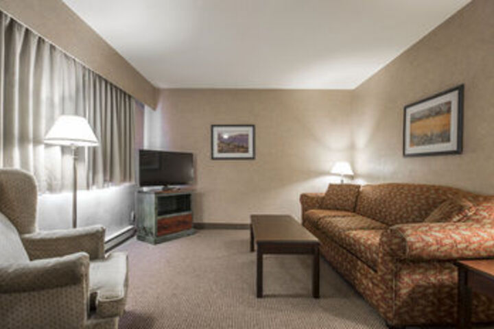 Room 19 of 25