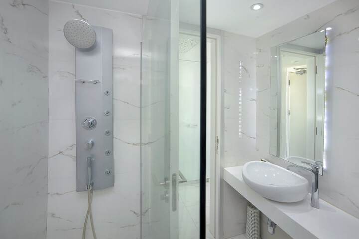 Bathroom Interior Photo