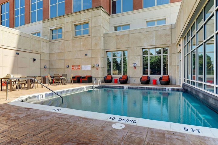 Pool 38 of 61