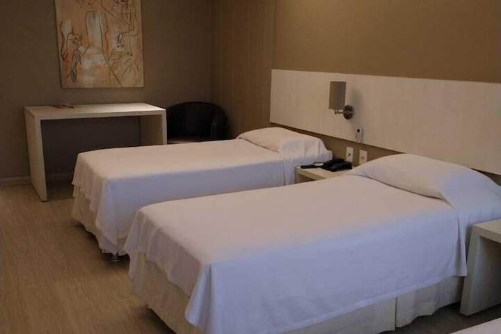 Room 6 of 49