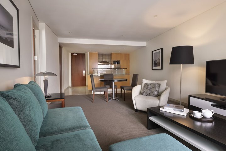 Room 43 of 120