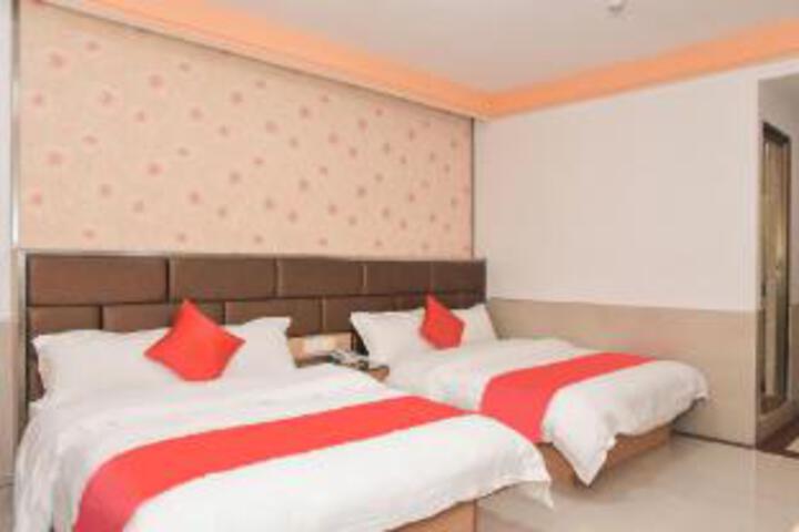 Room 21 of 22