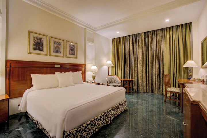 Room 15 of 45