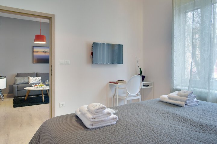 Room 34 of 51
