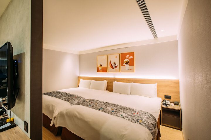 Room 60 of 210
