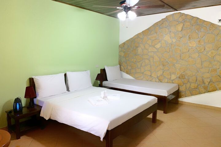 Room 12 of 52