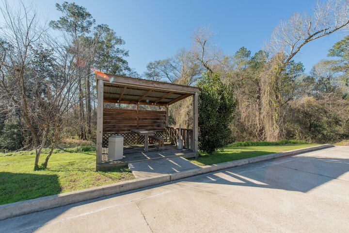 BBQ/picnic area