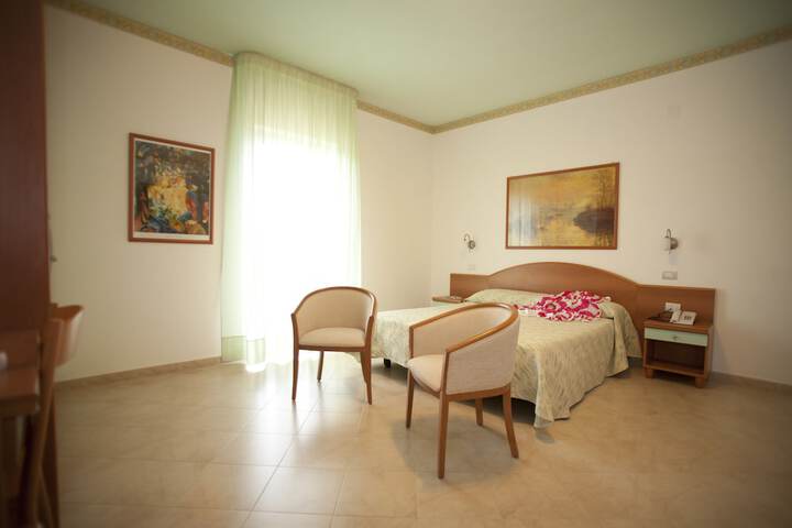 Room 7 of 45