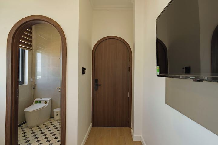 Room 15 of 71