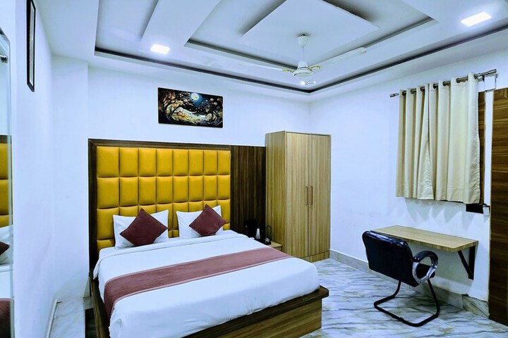 Room 38 of 60