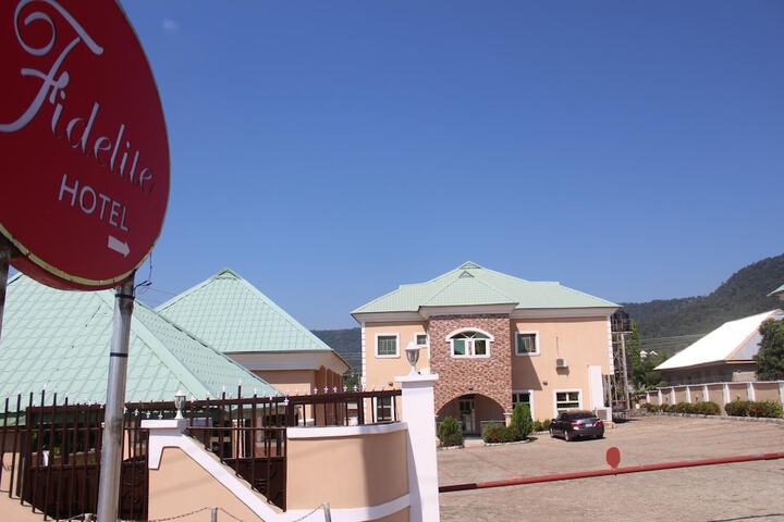 Hotel 40 of 44