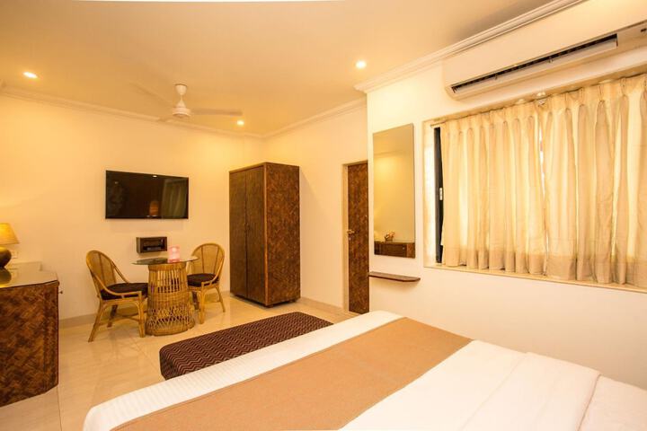Room 27 of 116
