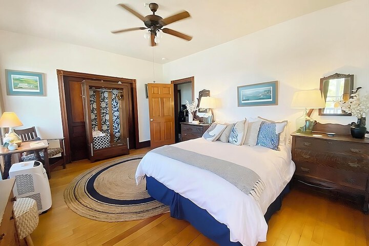 Room 22 of 40