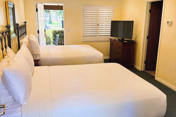 Photo of Castillo Inn at the Beach