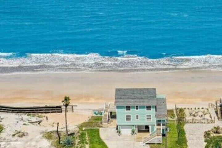 Beach 8 of 47
