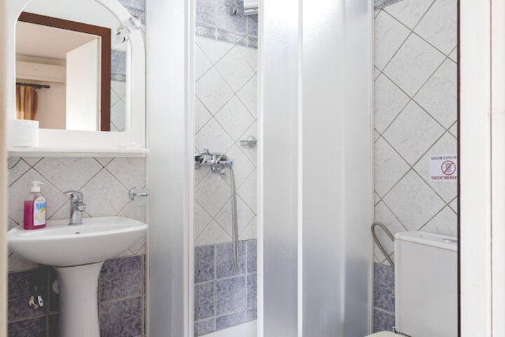 Bathroom Interior Photo