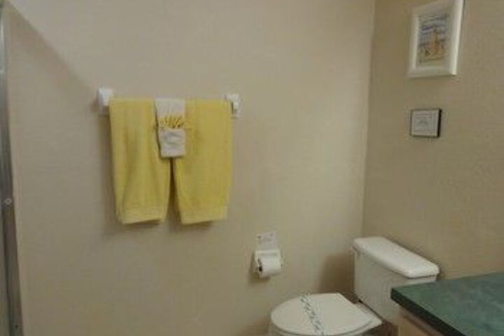 Room 4 of 46