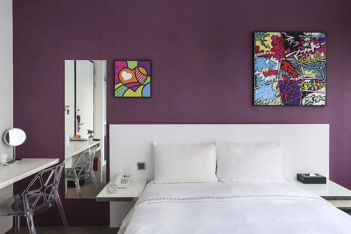 Room 20 of 51