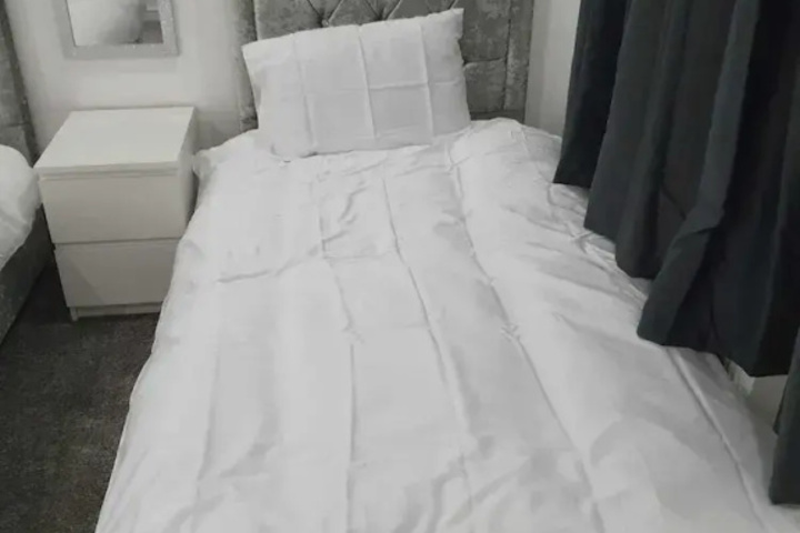Room 3 of 11